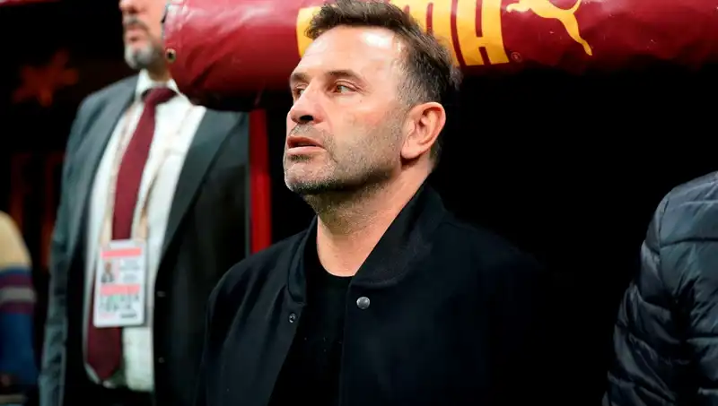 Galatasaray'da Okan Buruk'tan Çarpıcı Değişiklik: Takımın Rotası Yeniden Belirlendi