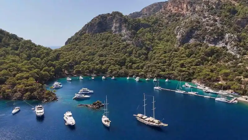 Göcek'in Gözde Koylarında Müzik Çalma Yasağı: Tatilcileri Ne Bekliyor?