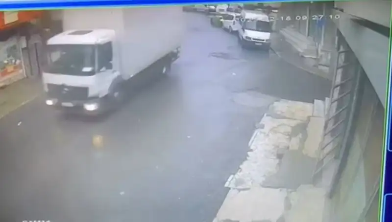 Sahte Polisler 1,7 Milyon Lira Gasp Etti: Yakalanınca "Şaka Yapacaktık" İfadeleri Şok Etti!