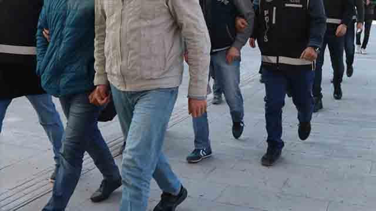 Çengel Operasyonlarıyla Sahte Alkol Üreticileri Yakalandı
