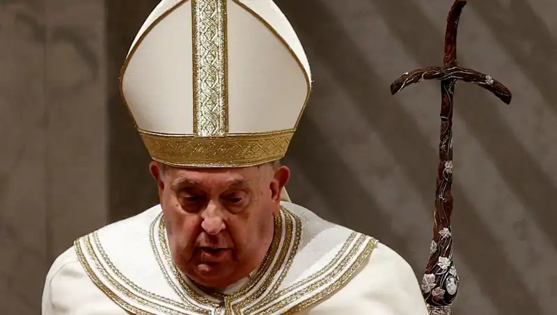 Papa Francis’in Sağlığı Üzerine Belirsizlik: Vatikan’da Endişeli Bekleyiş