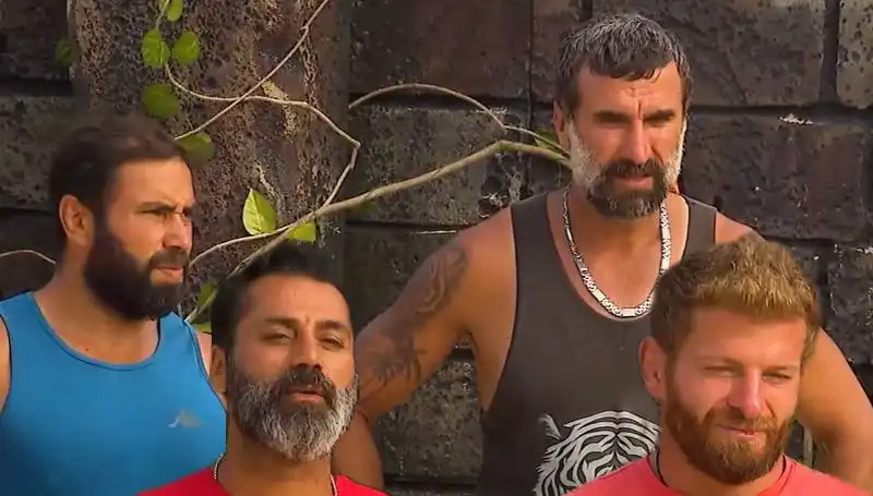 Survivor'da Sürpriz Veda: Birleşme Hayalleri Suya Düştü mü?
