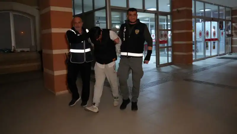 Hamile Eşini Katleden Koca, 10 Gün Cesetle Yaşadı