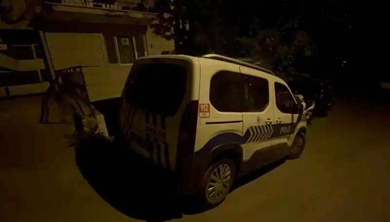 Bursa'da Şok Olay: Amca, Yeğenini Erkek Arkadaşında Bıçakladı!