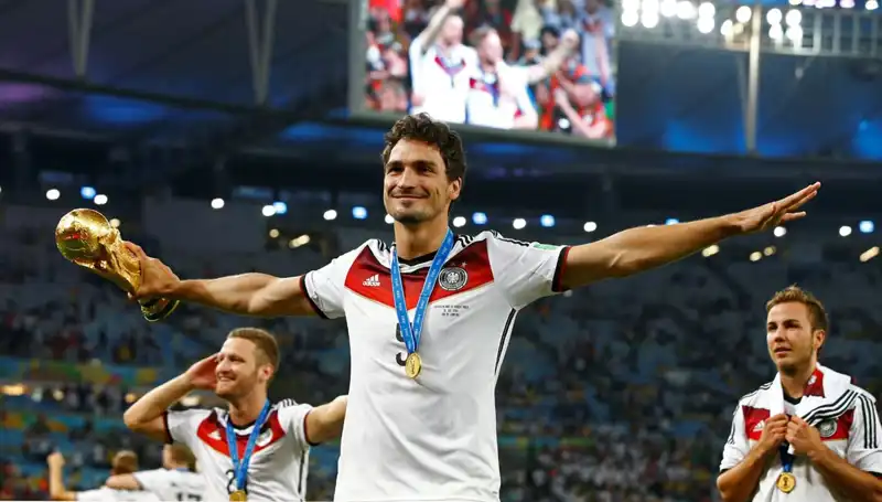 Hummels Futbol Kariyerini Noktalıyor: Emeklilik Kararı ve Ardındaki Sebepler