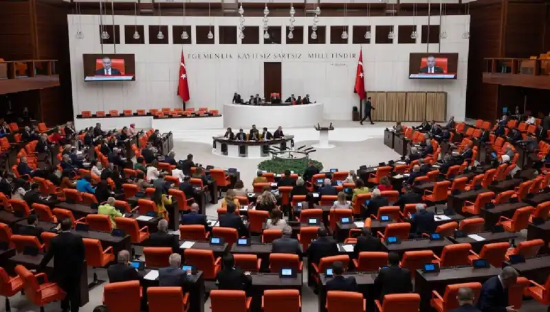 Meclis’te 10’uncu Yargı Paketi Onaylandı: Yasal Değişiklikler Neleri Getiriyor?