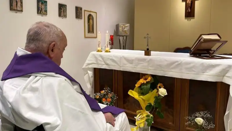 Papa'nın Sağlığı: Nefes Alma Güçlüğü Geride Kaldı mı?