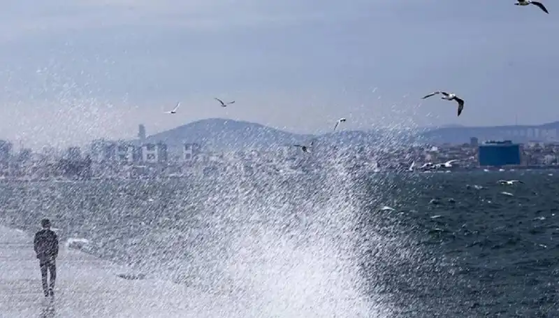Kuvvetli Rüzgar ve Sağanak Yağışlar Eşliğinde Hava Durumu Uyarısı Geldi!
