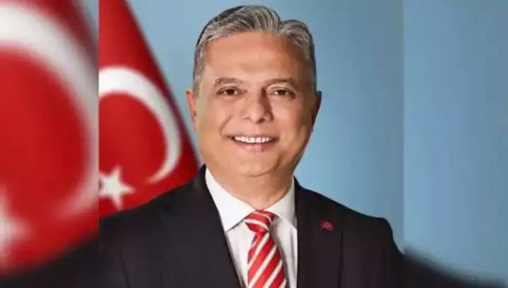 CHP Genel Başkan Adayı Ümit Uysal: Yaşamı ve Siyasi Kariyeri
