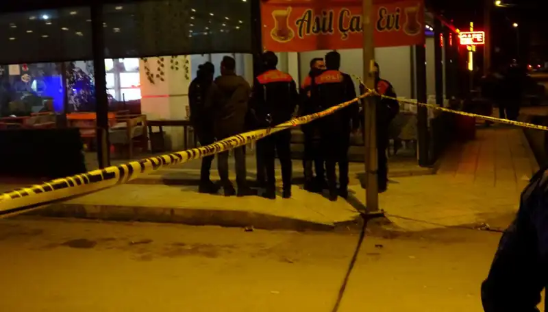 Kahvehanedeki Kanlı Çatışma: Bir Ölü, Dört Yaralı!