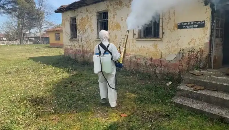 Çiftçiler Kahverengi Kokarca İle Mücadele İçin Seferberlik Başlattı!