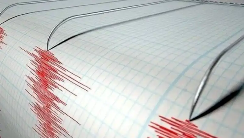 Sındırgı'da Beklenmedik Deprem Sarsıntıları: Neler Oluyor?