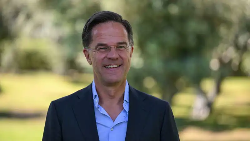 Rutte: Eurofighter Açıklaması ve Müttefiklere Kısıtlama Uyarısı