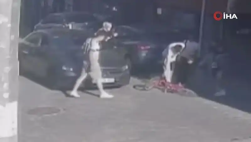 10 Yaşındaki Çocuğa Akran Zorbalığı: Bisikletini Vermedi, Dayak Yedi