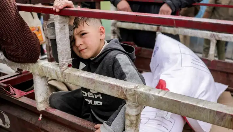 Gazze'de Un Krizi Derinleşiyor: Fırınlar Kepenk İndiriyor, İnsani Dram Büyüyor