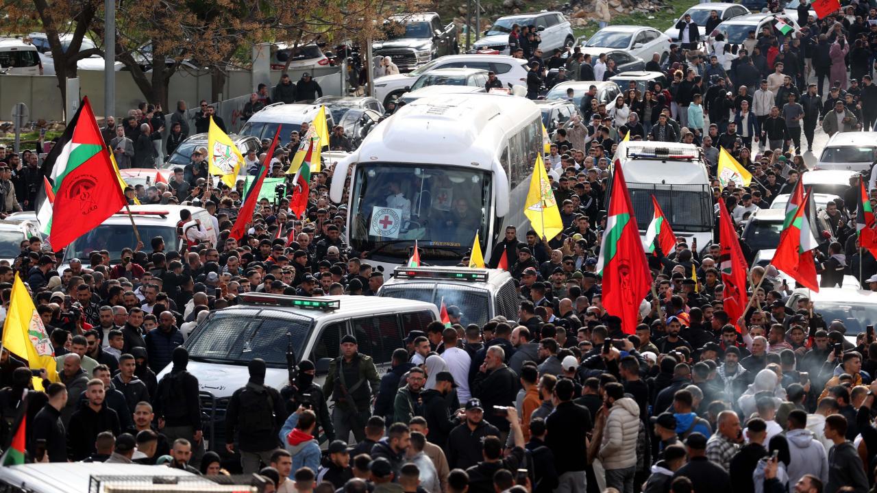 Hamas ve İsrail Arasında Gerçekleşen Esir Takası İkinci Turu Tamamlandı