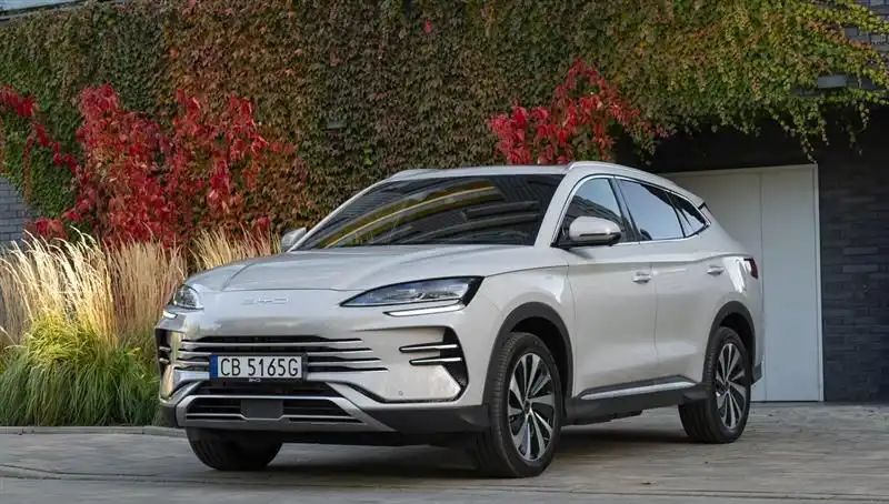 BYD’nin Büyüme Hızı Düşüyor: Elektrikli Araç Pazarında Neler Oluyor?