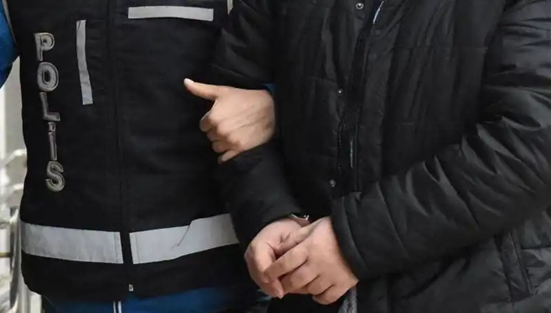 Emniyet ve TSK'da FETÖ Operasyonu: Yeni Gelişmeler ve Gözaltılar