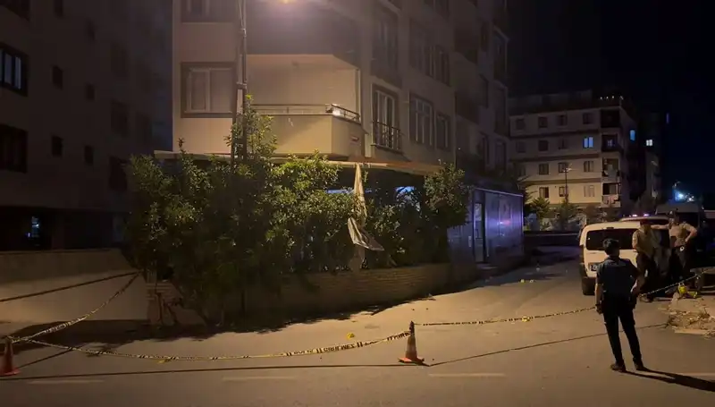 İstanbul’da Kafeye Yapılan Silahlı Saldırı: Ayrıntılar ve Tanıkların İfadeleri