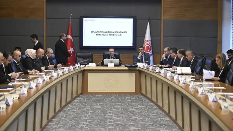 Kartalkaya Otel Yangını: TBMM Araştırma Komisyonu Toplandı, Soruşturma Derinleşiyor