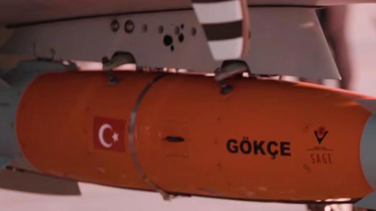AKINCI ve GÖKÇE F-16'larından Suriye'ye Tam İsabet
