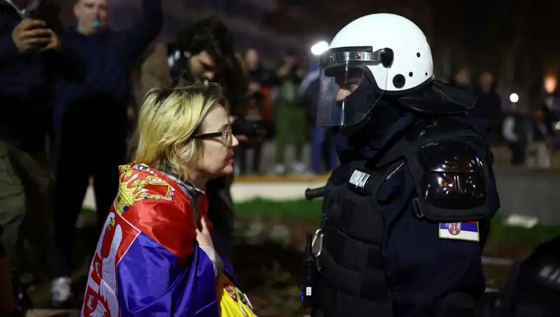 Sırbistan'da Protestolarda Yasaklı Sonik Silah Kullanıldı: Muhalefet AİHM'e Başvuracak
