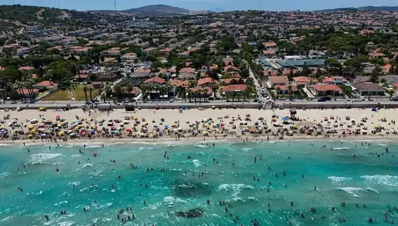Çeşme'de Su Krizi: Kesinti Süreleri Uzatıldı, İhtiyaçlar Karşılanamıyor