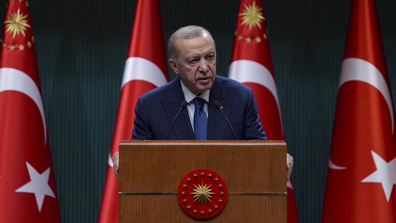 Cumhurbaşkanı Erdoğan: Depremzedelerimize sahip çıkacağız