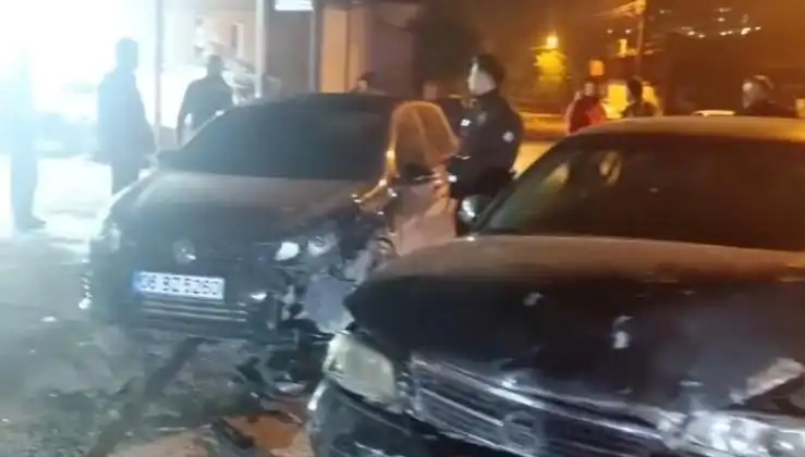 Çevirmeden Kaçarken Kaza Yapan Gençlerin Dramı
