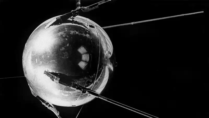 1972’den Kalan Sovyet Uzay Araçları Kontrolsüz Dünyaya Düşüyor: Ne Olacak?