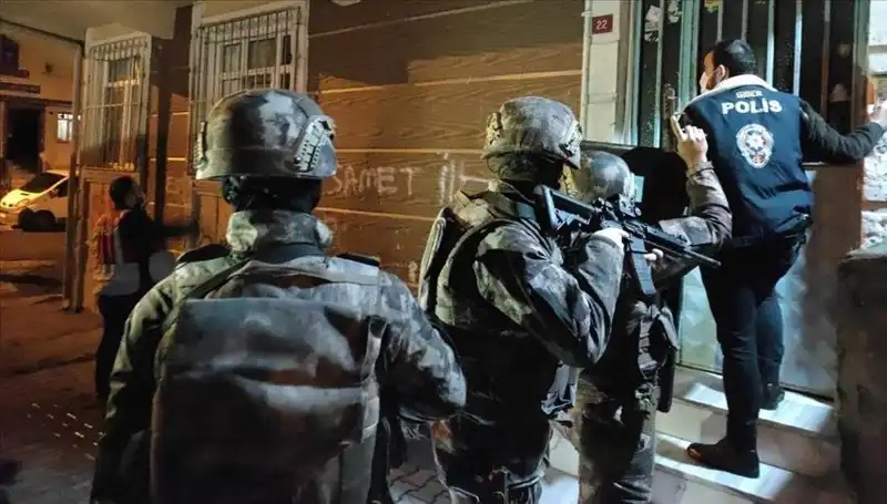Adana’da Yoldaşlar Suç Örgütüne Dev Operasyon: 41 Gözaltı ve Tutuklama