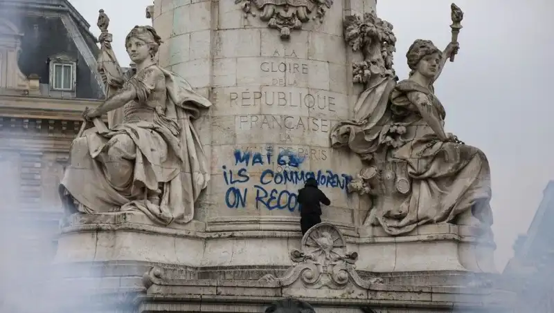 Paris Belediyesi, Grafiticilere Karşı Sıkı Önlemler Alıyor!