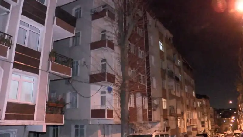 Altı Katlı Apartmanda Panik: Sesler Neden Tahliye Edilmesine Yol Açtı?