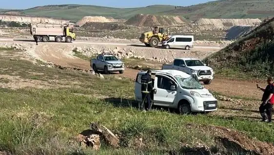 Mardin'de Feci Kaza: Dört Kişi Yaralı, Olayın Ayrıntıları Şaşırtıyor