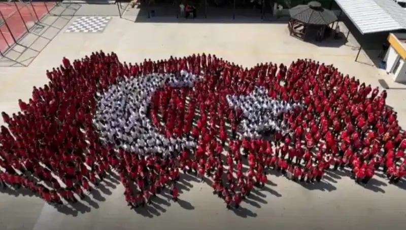 Bin 300 Öğrenci Tek Haritada Buluştu: Eğitimde Yeni Bir Dönem Mi Başlıyor?