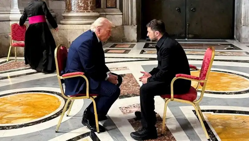 Zelenski, Trump ile En İyi Görüşmelerinin Vatikan'da Olduğunu Açıkladı